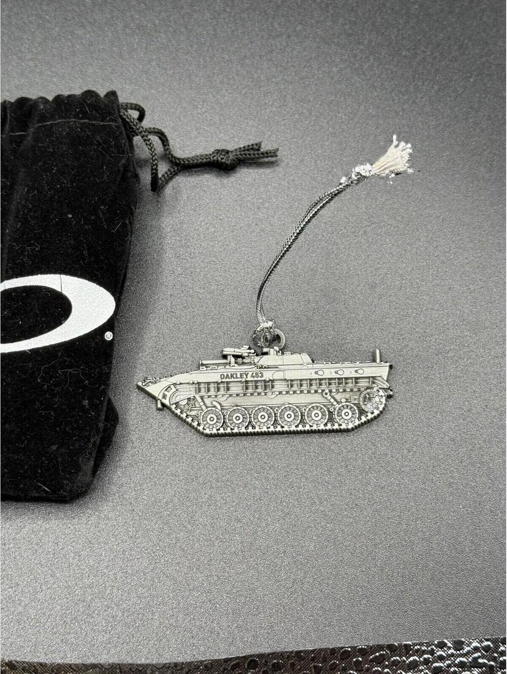 Oakley Tank Ornament Serial 0952